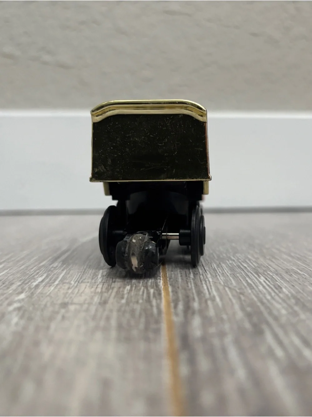 Gold Rush - Battery Powered Engine by Lionel - Works!